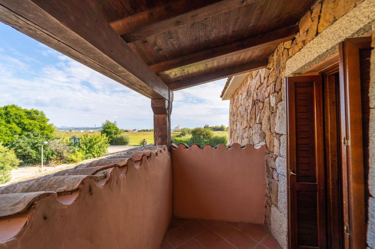 Iss Travel, Pedra Rosa 2 Bedroom Apartments With Private Terrace And Air Conditioning San Teodoro  Buitenkant foto