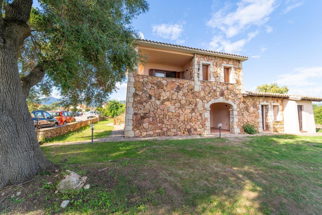 Iss Travel, Pedra Rosa 2 Bedroom Apartments With Private Terrace And Air Conditioning San Teodoro  Buitenkant foto