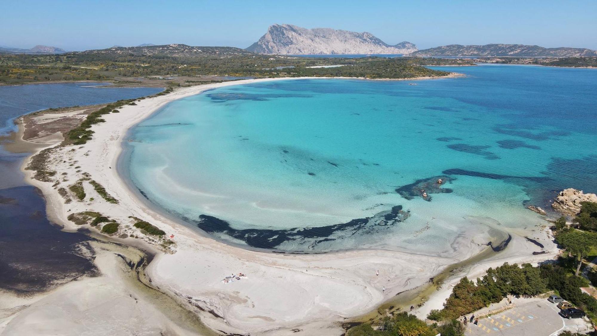 Iss Travel, Pedra Rosa 2 Bedroom Apartments With Private Terrace And Air Conditioning San Teodoro  Buitenkant foto